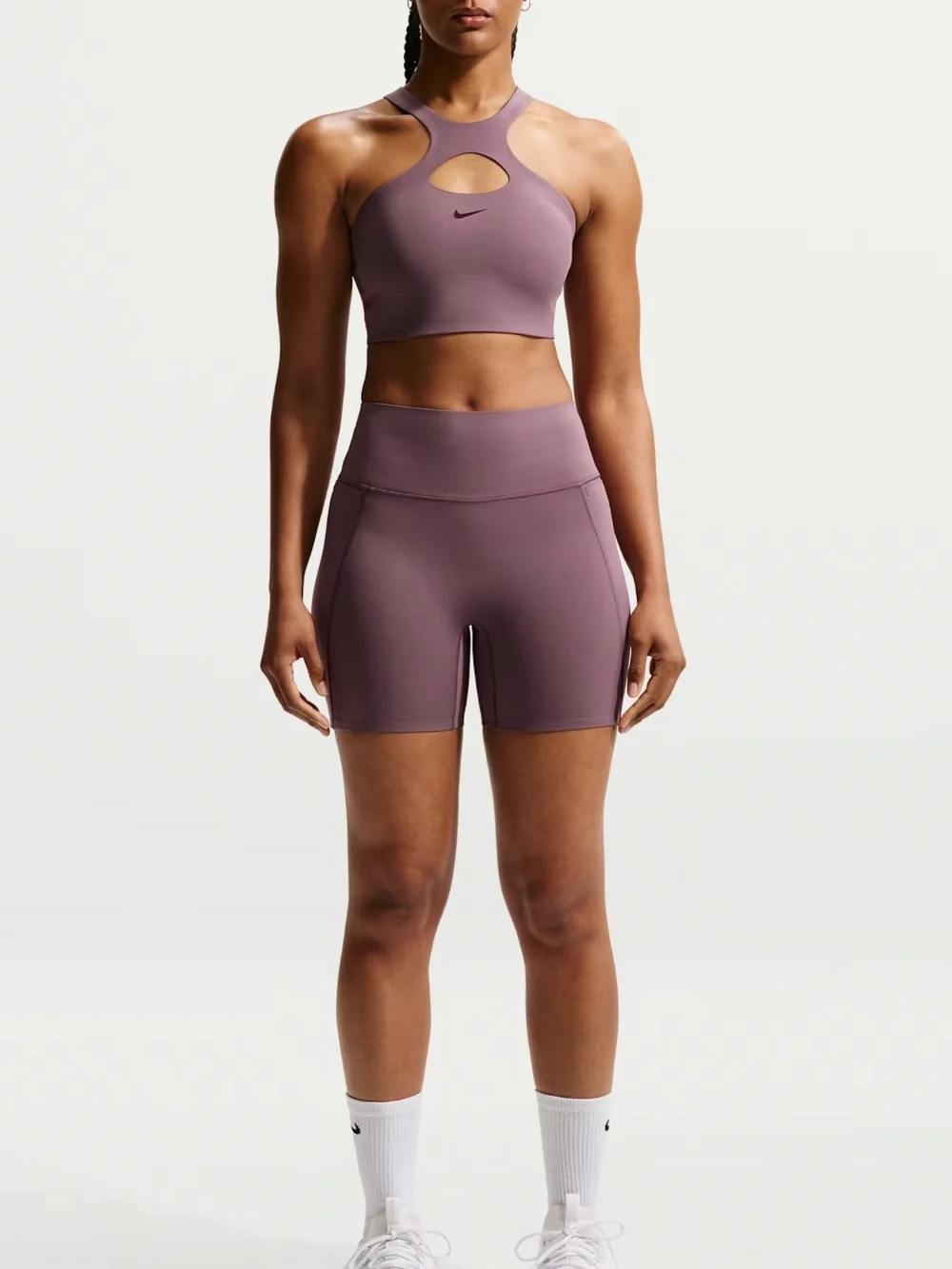🆕 Nike Universa - Size L.